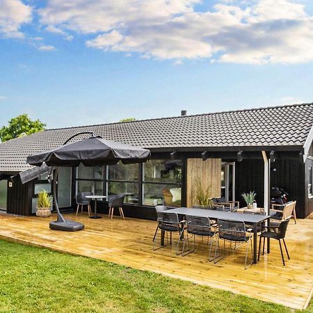 8 Person Holiday Home In Bindslev Exterior photo